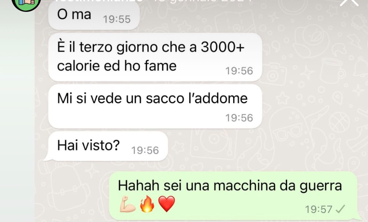 Messaggio WhatsApp su alte calorie e addome visibile